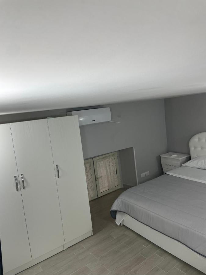 Sant'Agostino House Apartment เนเปิลส์ ภายนอก รูปภาพ